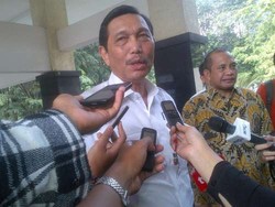 Luhut Soal Ijazah Palsu: Berani Melacurkan Diri, Harus Ditindak Tegas!