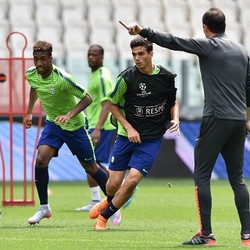 Trezeguet Optimistis Juventus Bisa Raih Treble