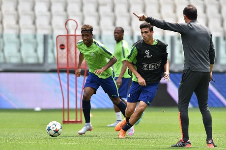 Trezeguet Optimistis Juventus Bisa Raih Treble