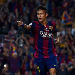 Neymar Bicarakan Juventus dan Kaul Treble-nya