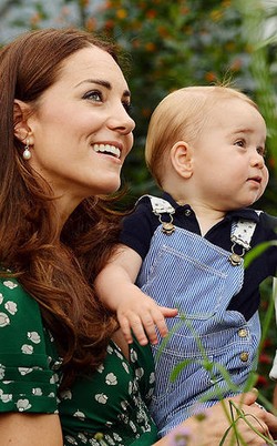 Kencan Bareng Pangeran George, Kate Middleton Jadi Monster