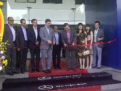 Dekati Pelanggan, Showroom Mercy Terbaru di Surabaya Dipindah