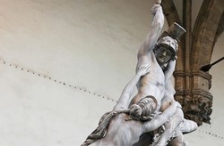 Hati-hati! Rusak Benda Seni di Italia, Bisa Kena Penjara 15 Tahun