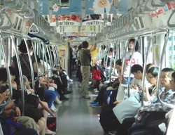 Bedanya Naik Kereta di Tokyo dan di Jakarta