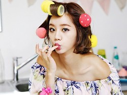 Begini Kerja Keras Hyeri Girls Day Sebelum Syuting Reply 1988