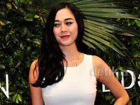 White Hot Aura Kasih