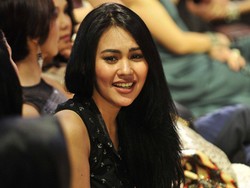 Gara-gara Dikaitkan dengan Kasus Prostitusi, Kartika Putri Di-Bully