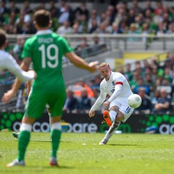 Inggris Seri Lawan Republik Irlandia