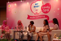 Jangan Salah, Pijat Bayi Juga Ada Manfaatnya untuk Ibu Lho