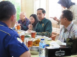 Jokowi Minta Doa Restu Rakyat Indonesia untuk Pernikahan Gibran-Selvi