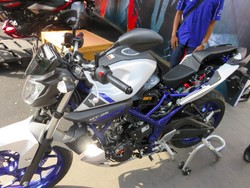 Membelek Bagian Dalam Yamaha MT-25