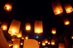 Pesona 1.000 Lampion Pada Perayaan Waisak di Candi Borobudur