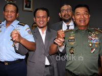 Panglima TNI Rapat Tertutup dengan Komisi I