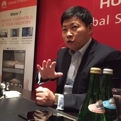 Huawei Pede Geser Apple & Samsung