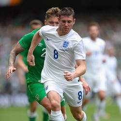 Menanti Duet Milner-Henderson di Lini Tengah Liverpool