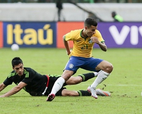 Brasil Menang 2-0 atas Meksiko