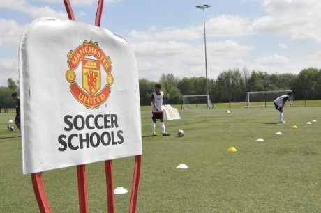 Pengalaman Mencicipi Fasilitas Latihan Kelas Satu di Manchester