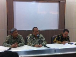 Cerita Lucu Menteri Nasir Soal Laporan Ijazah Palsu