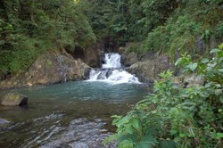 Blue Lagoon Cisewu, Tempat Wisata yang Lagi Hits di Garut