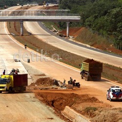 Ada Bupati Sandera Izin Proyek Infrastruktur Karena Kolega Jadi Tersangka