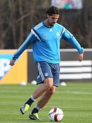 Juventus Dapatkan Khedira