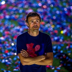 Barca Perbarui Kontrak Enrique