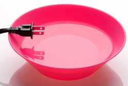 Minum Air Hujan Setrum Bikin Sehat? Dokter: Mungkin karena Kurang Minum