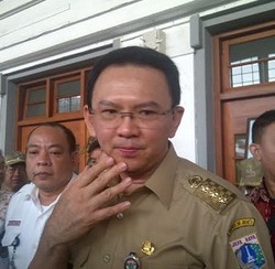 Golkar Buka Peluang Pilgub 2017, Ahok: Lihat Nanti, Belanda Masih Jauh