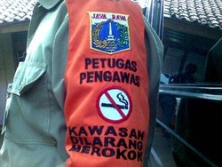 Satpol PP DKI Siap Sidak Anggota Dewan yang Merokok