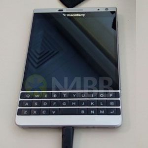 Oslo, Si Kembar dari BlackBerry Passport