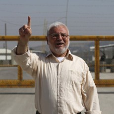 Setahun Ditahan Israel, Ketua Parlemen Palestina Dibebaskan