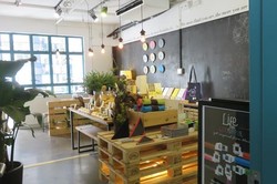 Police Married Quarter, Lokasi Belanja Anti Mainstream di Hong Kong