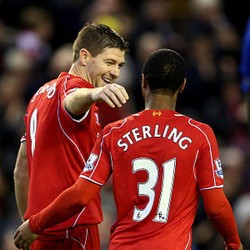 Gerrard Minta Sterling Tetap di Liverpool Musim Depan