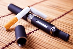 Tak Ingin Budayakan Merokok, Wales Larang Penggunaan Rokok Elektrik