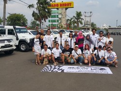 Sambut Ramadhan, Pecinta Mobil Putih Gelar Touring Pendek