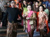 Sejumlah Tokoh Hadiri Akad Nikah Gibran-Selvi