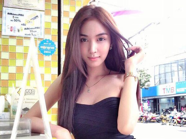 Piyada Inthavong, Cantik Tapi Dulunya Pria