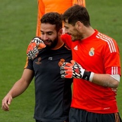 Carvajal Tak Bisa Bayangkan Casillas Pergi