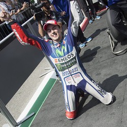 Incar Kemenangan Keempat, Lorenzo Pede di Balapan Kandangnya