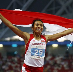 Maria Londa Raih Emas Lagi, Dedikasikan untuk Masyarakat Indonesia dan Keluarga