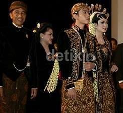 Selvi Istri Gibran Mengucap Syahadat di Istiqlal 20 Februari