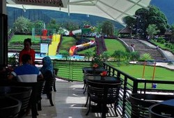 Pengalaman Beda Menginap di Tenda Ala Mongolia, Bogor