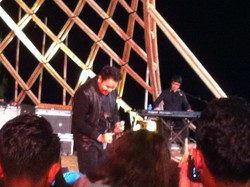 Sepenggal Kisah Hidup Tulus di Jazz Gunung 2015