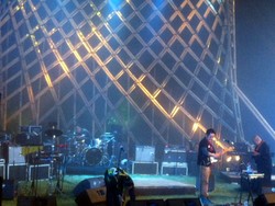 Sajian Intrumental Hingga Sastra Jawa Hiasi Gunung Bromo