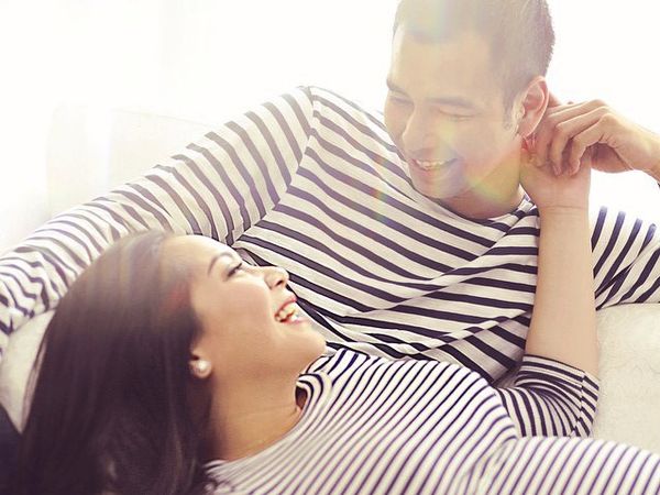 So Sweet... Kemesraan Raffi dan Nagita di Foto Kehamilan 7 Bulan