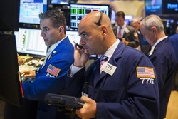 Dibayangi Krisis Yunani, Wall Street Jatuh di Akhir Pekan