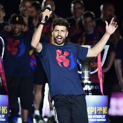 Pique Dibela Usai Disoraki Pendukung Spanyol
