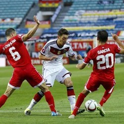 Schuerrle Hat-trick, Jerman Pesta Tujuh Gol ke Gawang Gibraltar