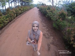 Kisah Anggi, Hijab Traveler dari Bangka
