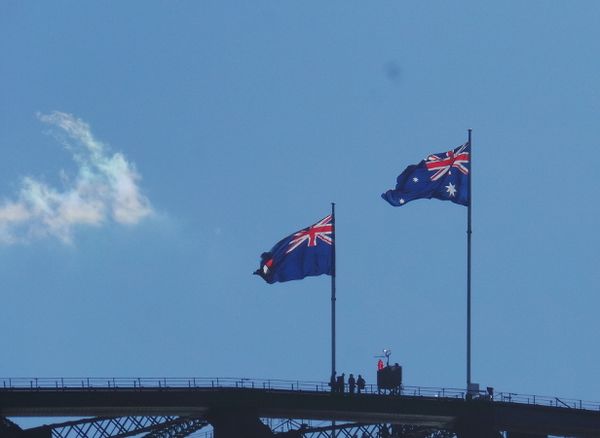 Manjat Jembatan, Begini Cara Menguji Adrenalin di Sydney Manjat Jembatan, Begini Cara Menguji Adrenalin di Sydney